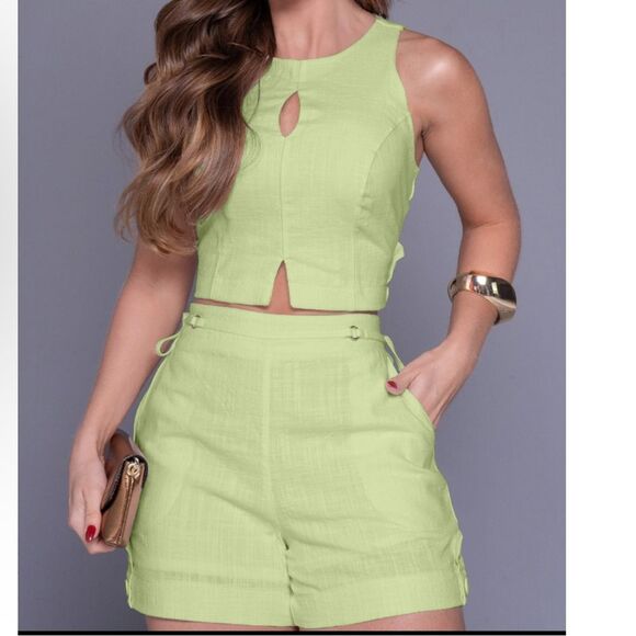 Pants - NIP Green Halter Sleeveless Hollow-out Crop Tank Drawstring Short Set Size L